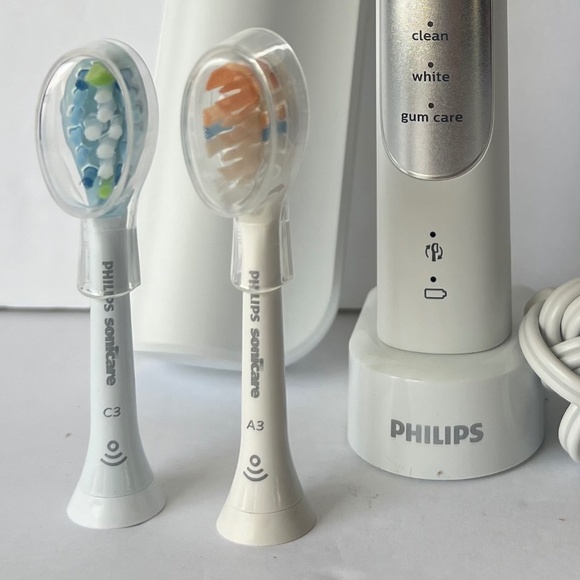 SONICARE Professional clean HX7513/70 Rechargeable toothbrush Set - Picture 5 of 12
